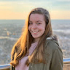 Meet your Posher, Olivia